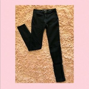 Hollister Size 0 Black High Waist Skinny Jeans